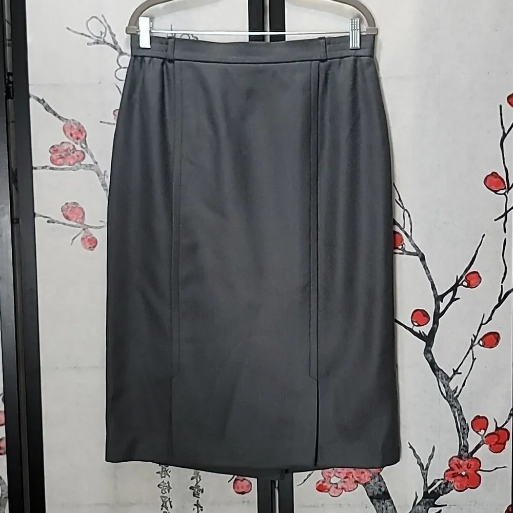 Givenchy 100% Wool Gray Midi Skirt Size 14W - Picture 2 of 7